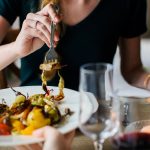 Si mangia anche con gli occhi: come apparecchiare